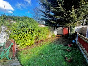 Photo 2- click for photo gallery